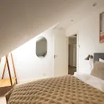 Sunlit Loft In Valby With Parking For 8 Koppenhága