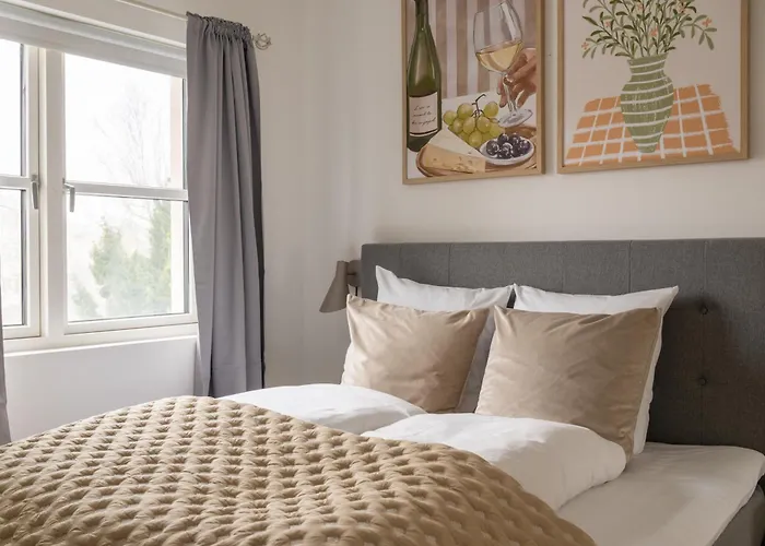 Sunlit Loft In Valby With Parking For 8 アパート *