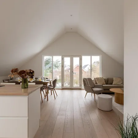 Sunlit Loft In Valby With Parking For 8 *