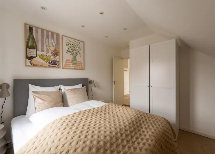 Apartment Sunlit Loft In Valby With Parking For 8