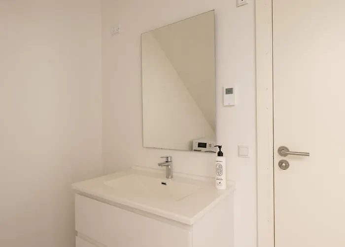 Sunlit Loft In Valby With Parking For 8 Apartment *